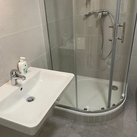 Apartment Centre
